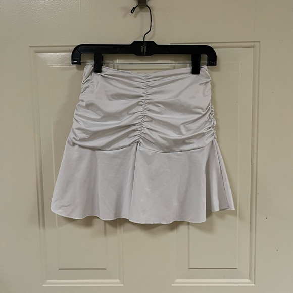 Rouched Skirt - Picture 2 of 4